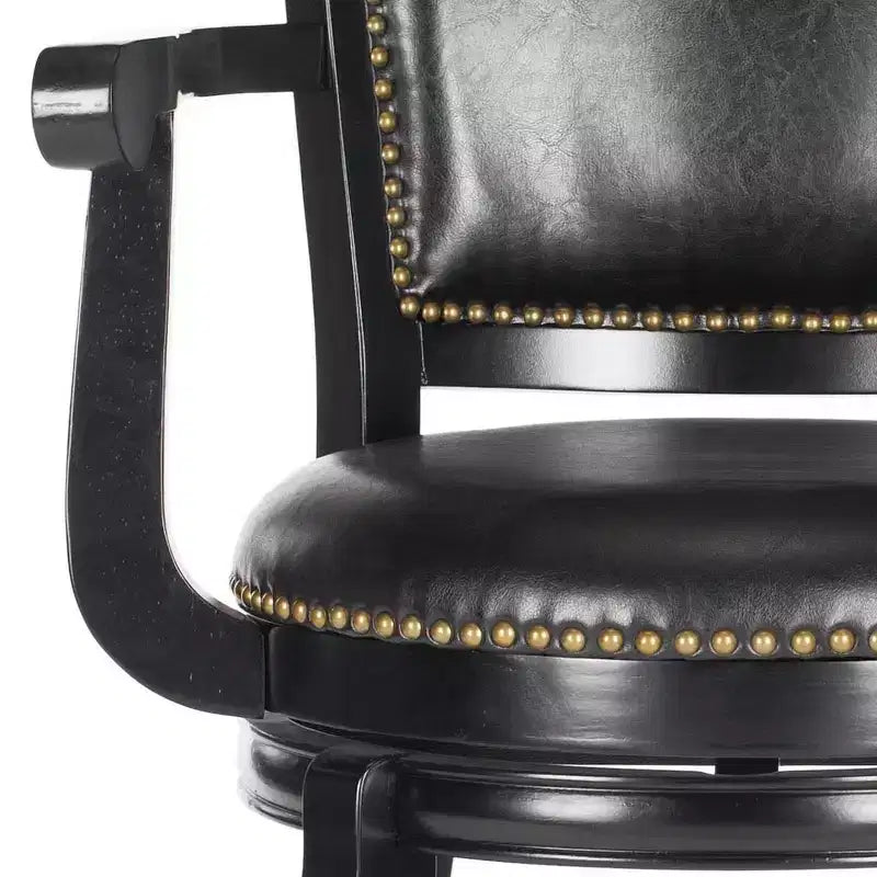 Tabouret de bar avec décorations à rivets