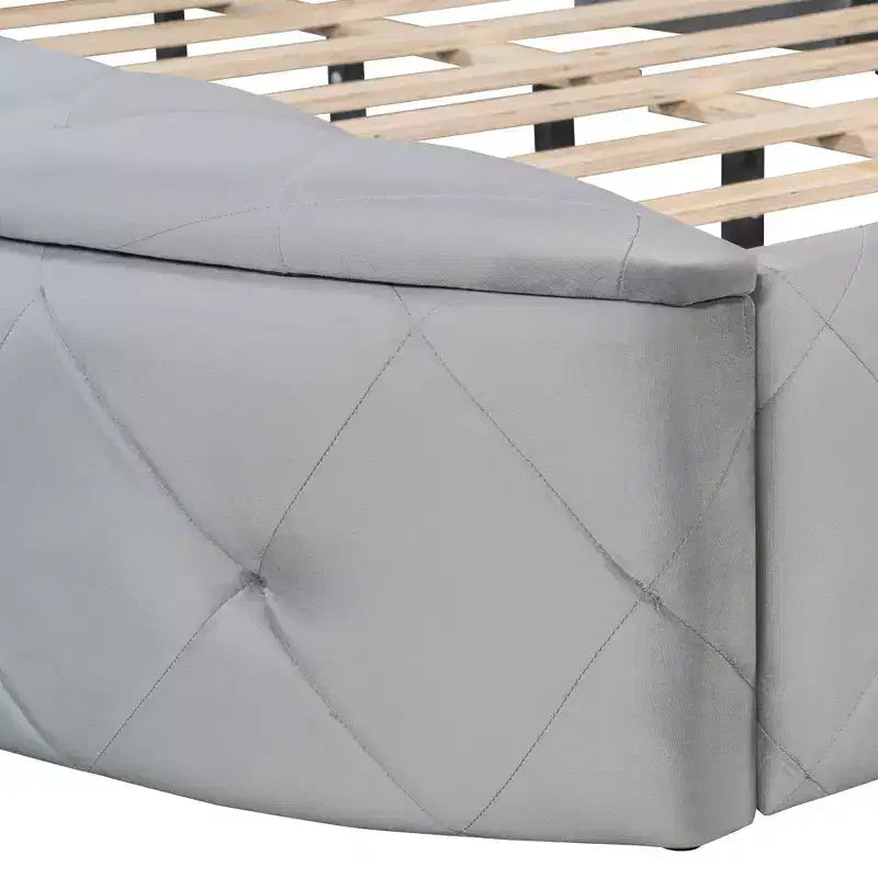 Lit plateforme de rangement capitonné avec tête de lit à oreilles