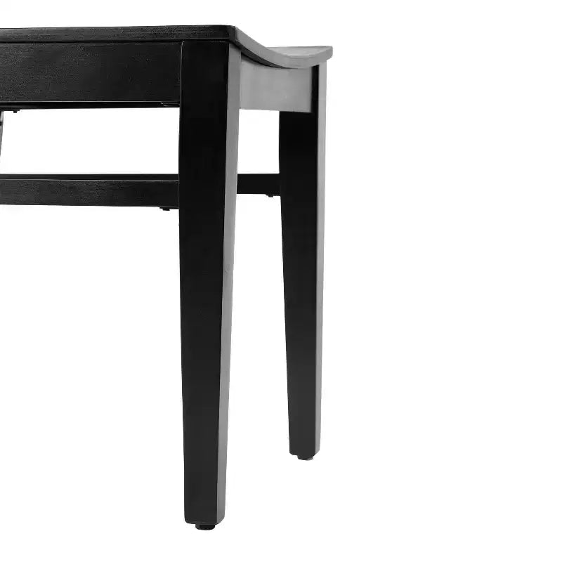Chaises de salle à manger avec dossiers incurvés et constructions en bois massif